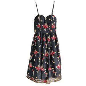 NWOT Chi Chi London Black Floral Embroidered Mesh Tulle Dress Detachable Straps